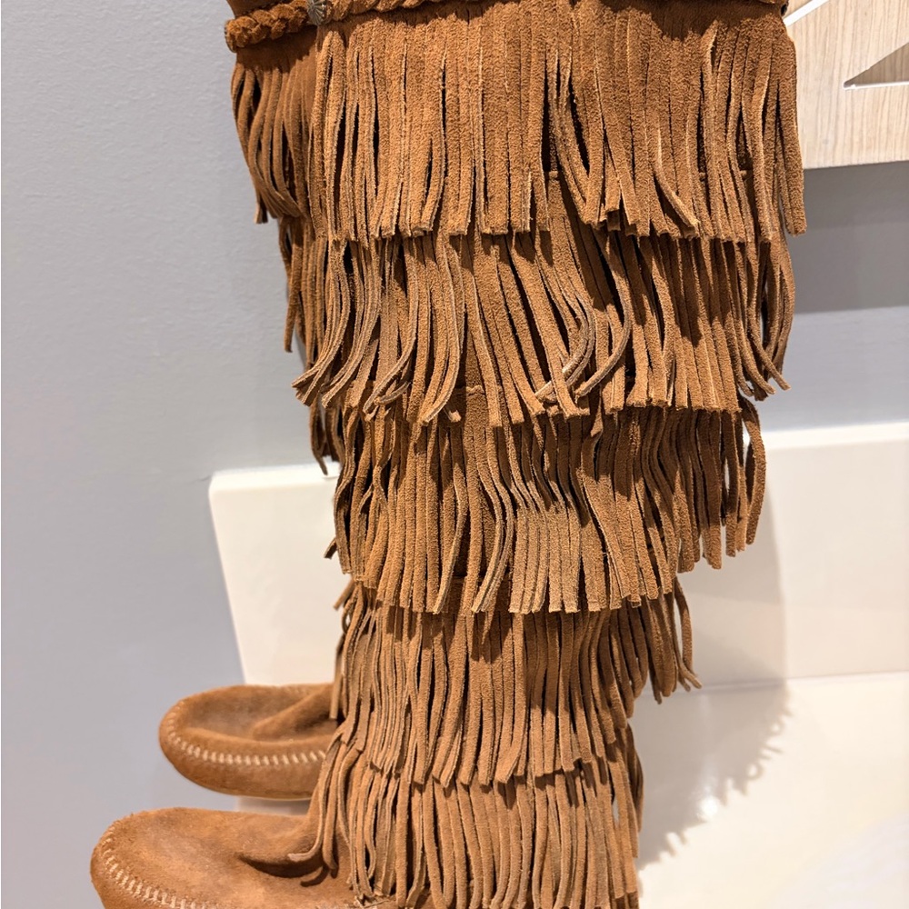 Minnetonka Brown Suede Fringe Moccasins